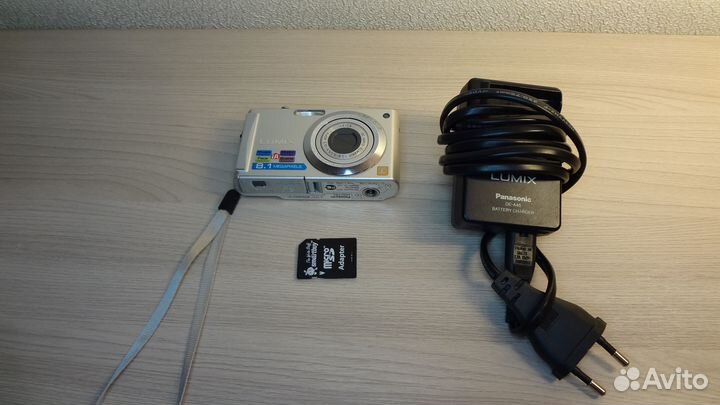 Panasonic Lumix DMC-FS3 мыльница