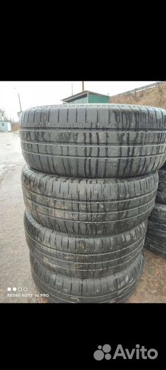 Michelin X Radial 215/60 R16 99H