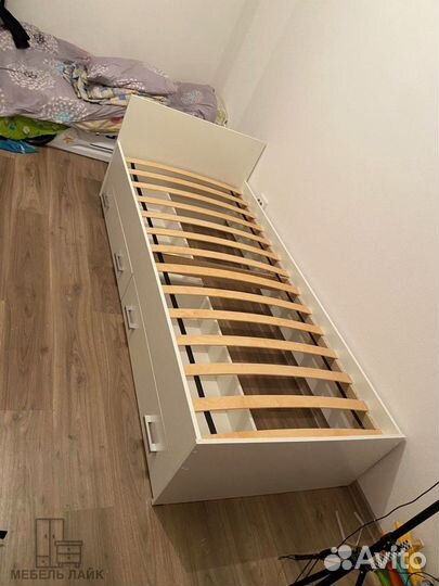 Кровать односпальная