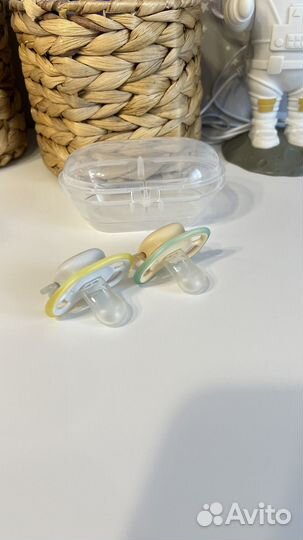 Соска пустышка avent 0 6