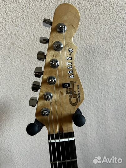 Электрогитара Fender