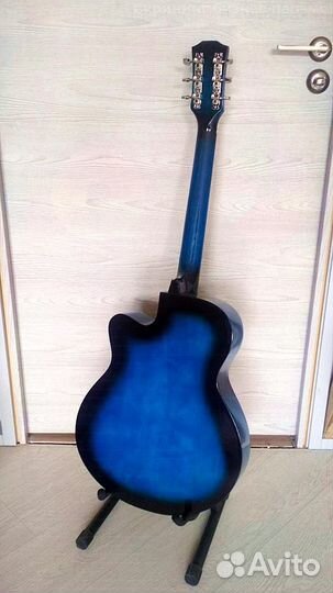 Гитара Elitaro