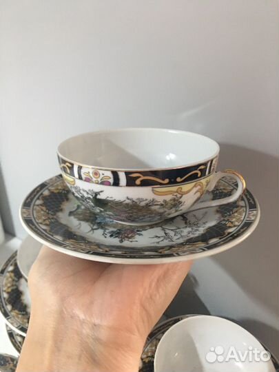 Чайный сервис с павлинами