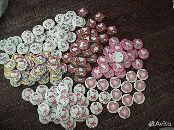 Жетоны и магниты