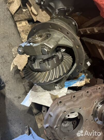 Редуктор задний 6520. 35/21