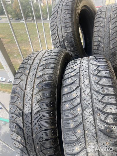 Bridgestone Ice Cruiser 7000S 235/65 R17