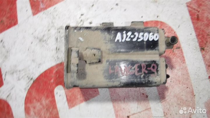 Абсорбер (фильтр угольный) Mitsubishi Lancer 9 (C