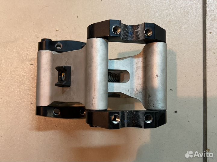 Удиннитель руля