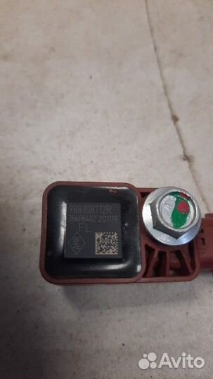 Датчик удара Renault Duster