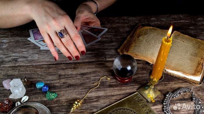 Расклад на картах Таро. Один вопрос Бесплатно