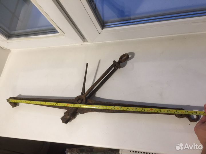 Весы старинные