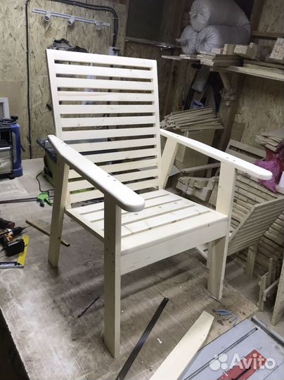 Садовое кресло