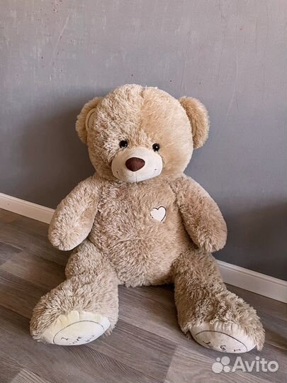 Плюшевый медведь большой