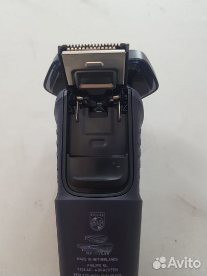 Электробритва Philips Series 5000 SkinIQ S5585/10