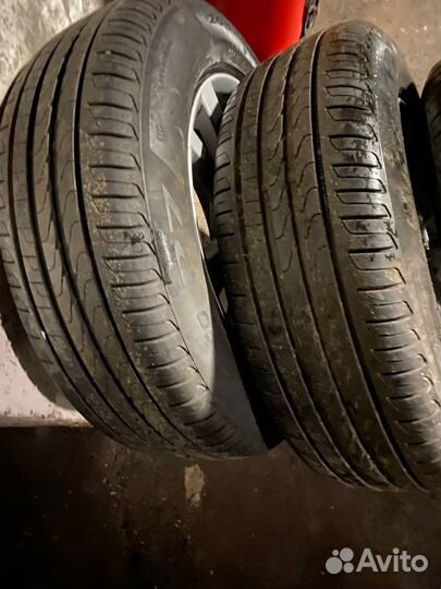 Колеса оригинальные R16 на Camry (Pirelli P7)