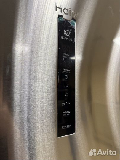 Холодильник Haier A4F639cxmvu1