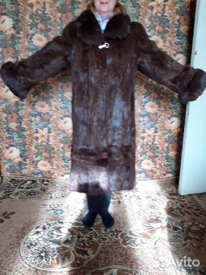 Продам шубы и пальто