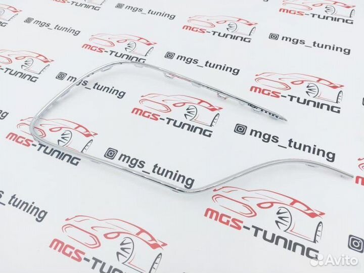 Хром планка бампера правая Mercedes w222 S63 AMG