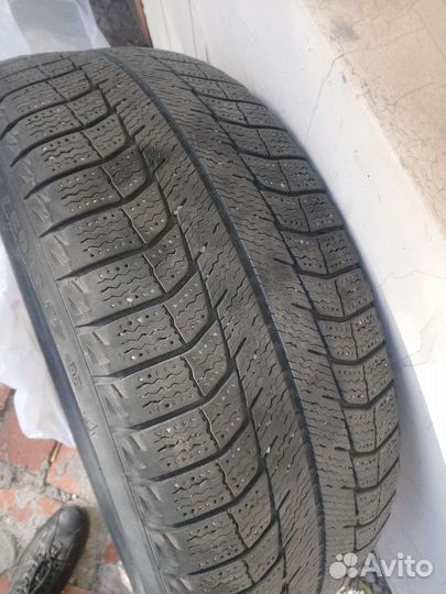 Michelin Energy XV1 215/60 R17