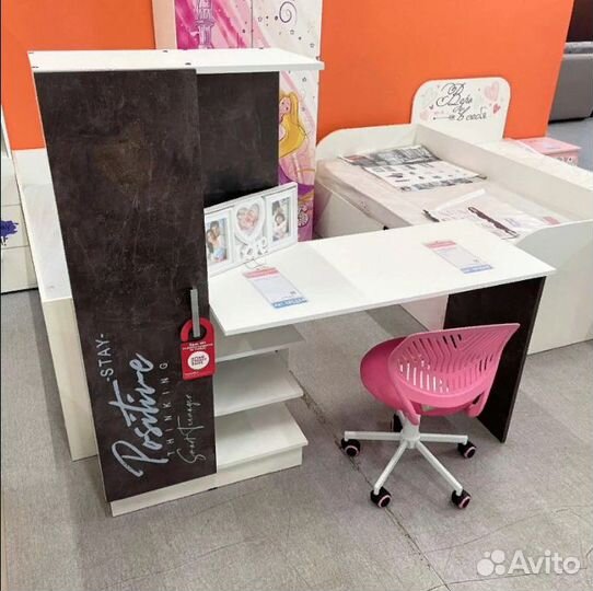 Вега Позитив стол письменный