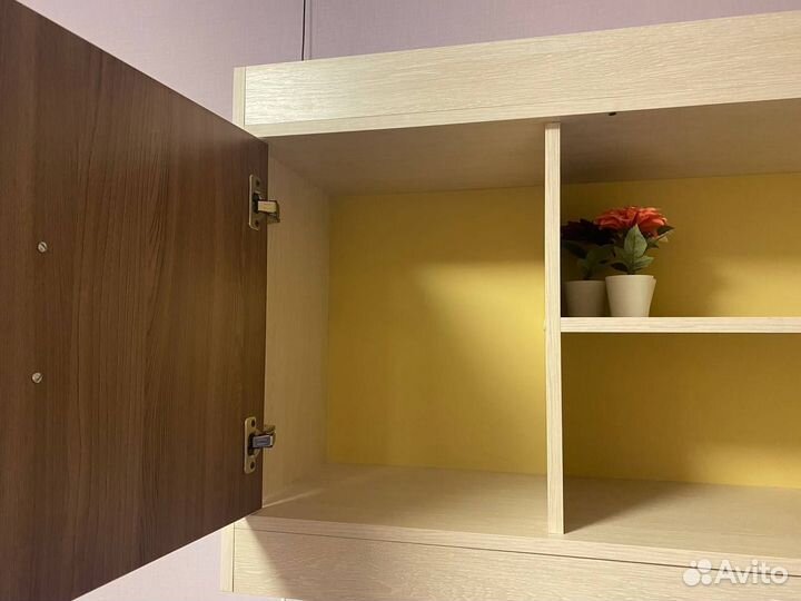 Полка настенная навесная