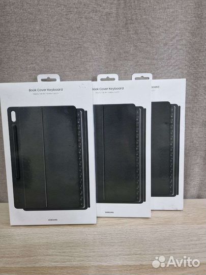 Чехол клавиатура Samsung galaxy tab S8 Ultra