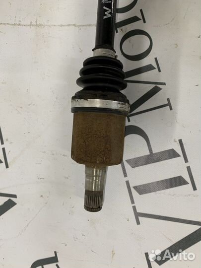 Привод левый Volkswagen polo 1.6 АКПП