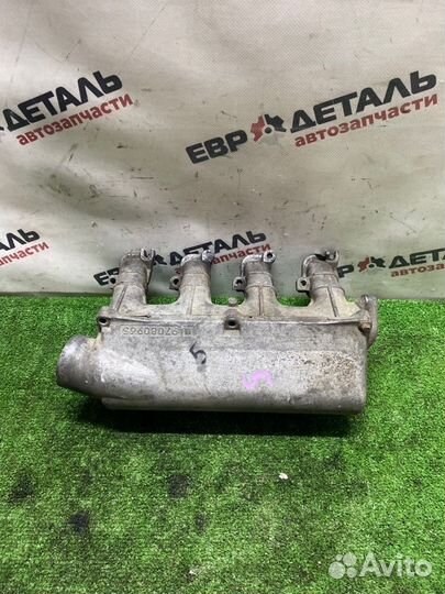 Коллектор впускной Opel Combo B фургон 1.7 1996