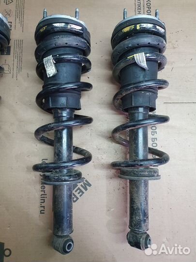 Амортизатор задний Cadillac Escalade 5