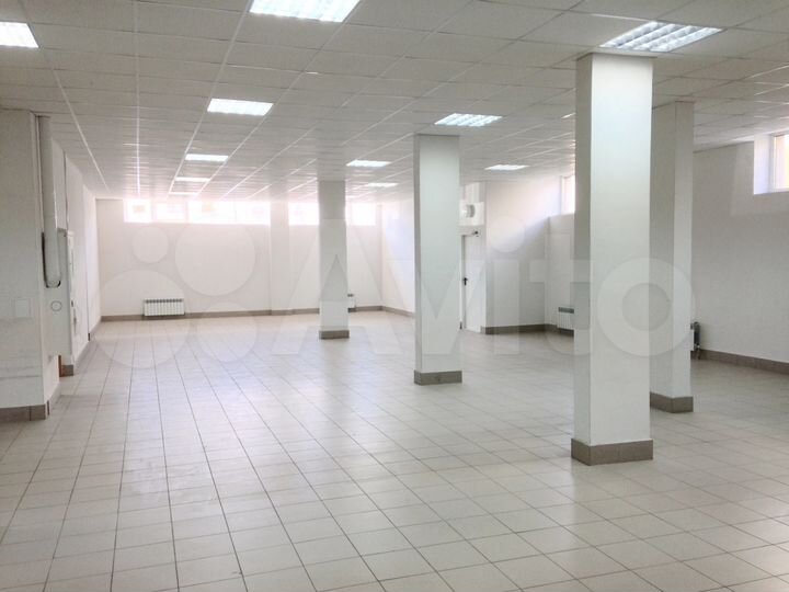 Торгово-офисная площадь с ремонтом, 220 м²