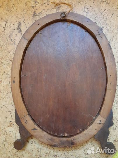 Зеркало в старинной раме