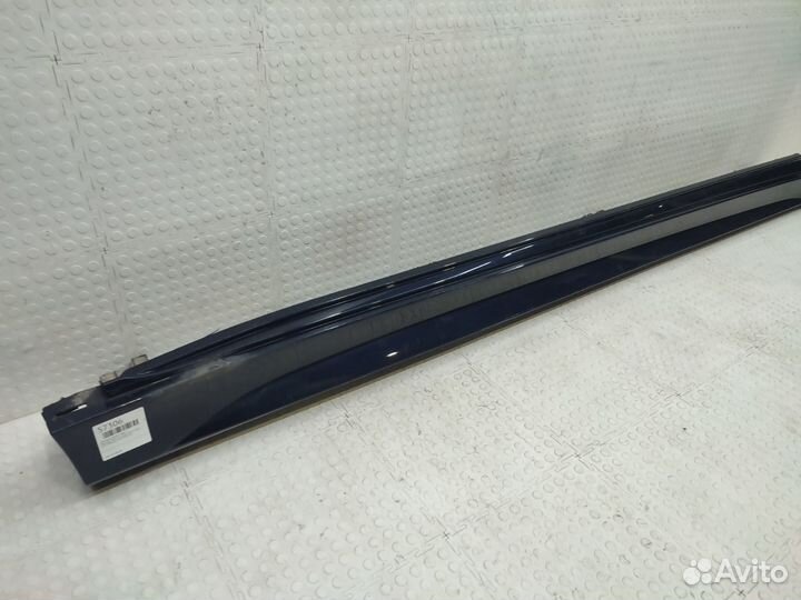 Накладка порога правая Mercedes-Benz Gle-Class