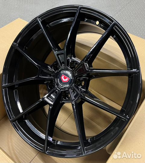 Диски на Toyota Camry Тойота Камри R18