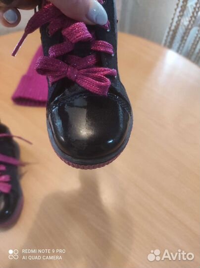 Ботинки для девочки (23р) + шапка