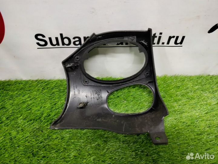 Накладка на торпедо боковая левая Ford Focus 1