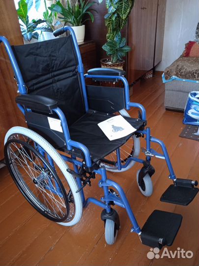 Инвалидная коляска новая