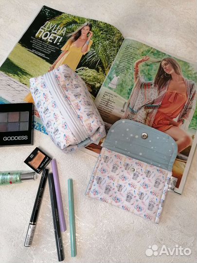 Конверт для прокладок и косметичка