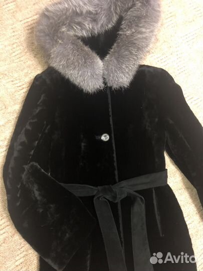 Шуба мутоновая с капюшоном