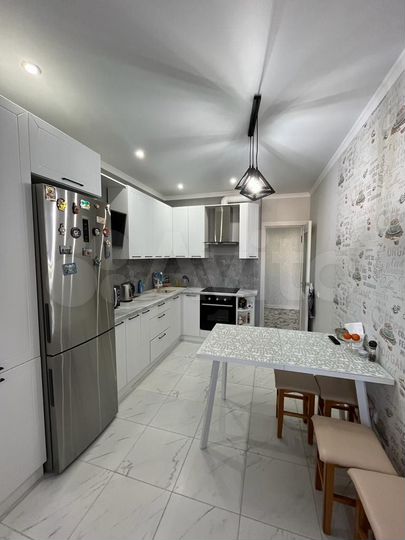 2-к. квартира, 59,8 м², 9/17 эт.