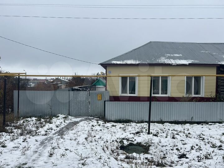 Дом 56 м² на участке 7 сот.