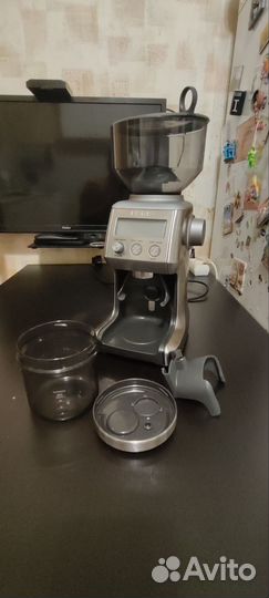 Кофемолка bork j800