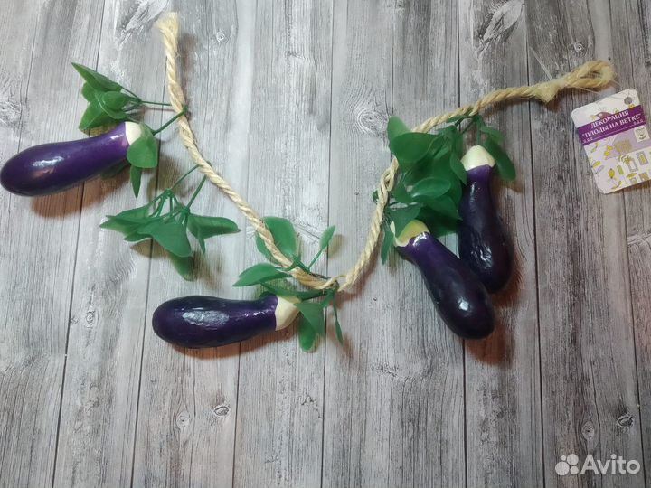 Плоды на ветке, декор