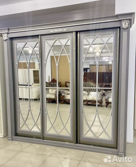 Шкаф купе с зеркалами