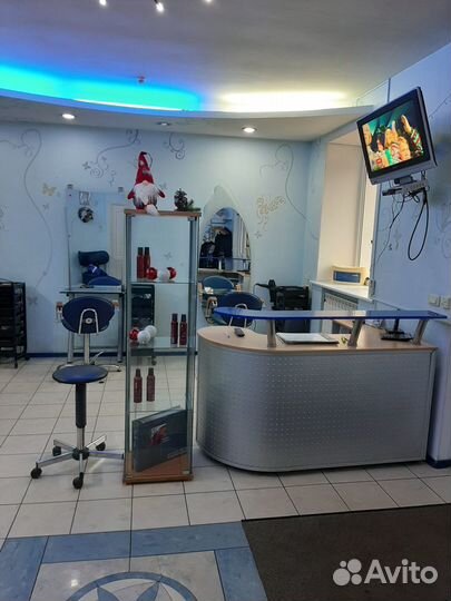Кресло парикмахера в аренду