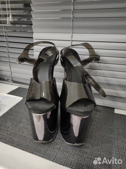 Стрипы тройки