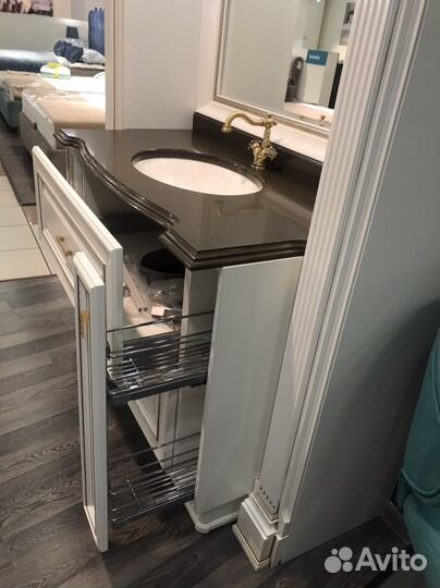 Мебель для ванной Италия