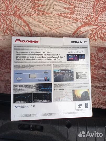 Магнитола Pioneer DMH-A241BT