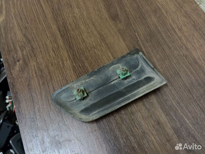 Молдинг переднего правого крыла Киа Маджентис 1