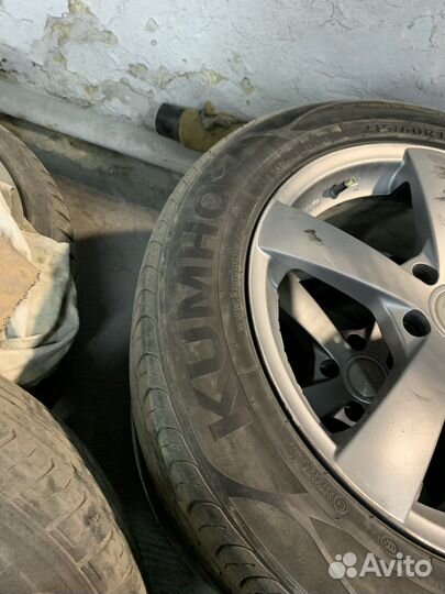 R17 Hankook Optimo K415 225/60, PCD 5x114.3 DIA 10