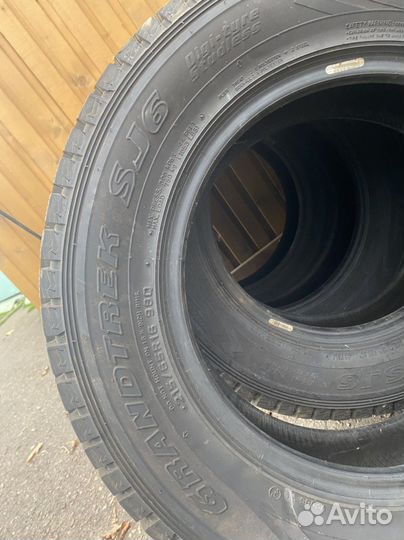 Dunlop Grandtrek SJ6 215/65 R16